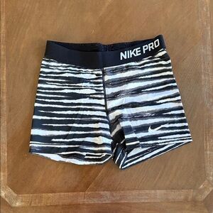 Nike Pro Black and White Patterned Shorts